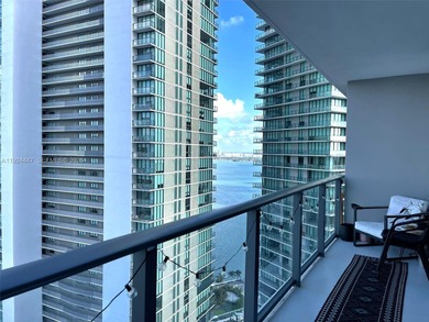 Beach Condo For Sale in Miami, Florida