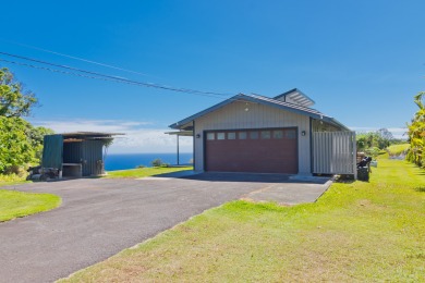 Beach Home For Sale in Laupahoehoe, Hawaii