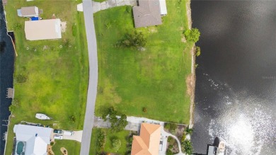 Beach Lot For Sale in Punta Gorda, Florida