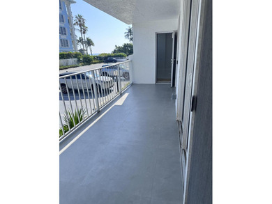 Beach Condo For Sale in Deerfield Beach, Florida