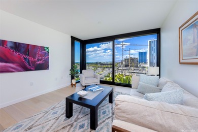 Beach Condo Sale Pending in Honolulu, Hawaii