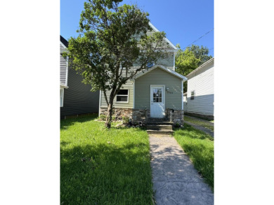 Beach Home For Sale in Sault Sainte Marie, Michigan