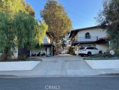 Beach Townhome/Townhouse For Sale in Manhattan Beach, California