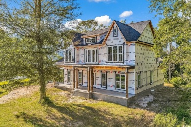 Beach Home For Sale in North Myrtle Beach, South Carolina