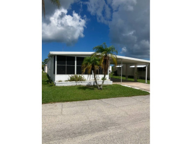 Beach Home For Sale in Nokomis, Florida