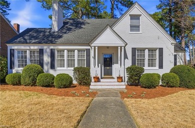 Beach Home For Sale in Suffolk, Virginia