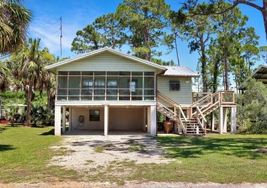 Beach Home Active Under Contract in Port St Joe, Florida
