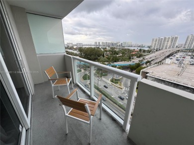 Beach Condo For Sale in Sunny Isles Beach, Florida