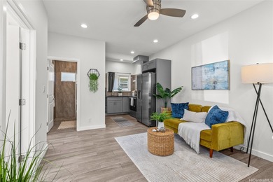 Beach Home For Sale in Honolulu, Hawaii