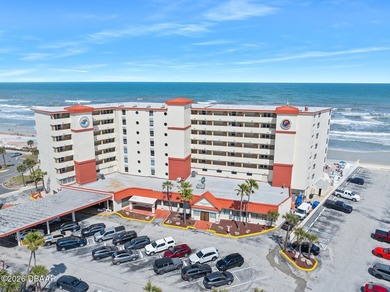 Beach Condo For Sale in Daytona Beach, Florida
