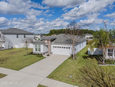 Beach Home For Sale in Middleburg, Florida