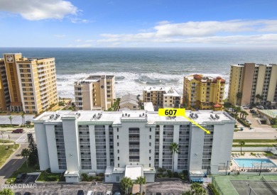 Beach Condo For Sale in Daytona Beach, Florida