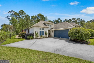 Beach Home For Sale in Saint Marys, Georgia