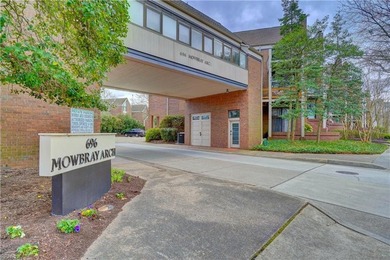 Beach Condo For Sale in Norfolk, Virginia