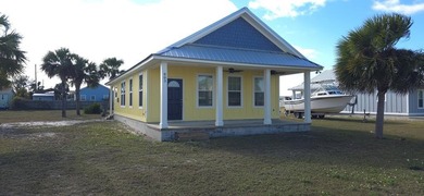 Beach Home For Sale in Mexico Beach, Florida