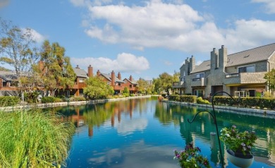 Beach Townhome/Townhouse For Sale in San Mateo, California