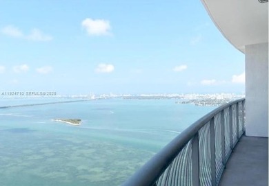 Beach Condo For Sale in Miami, Florida