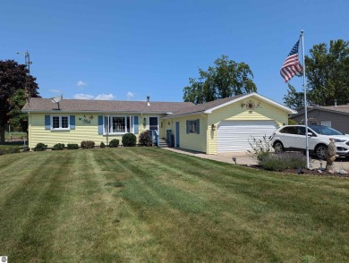 Beach Home For Sale in Au Gres, Michigan