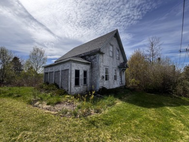 Beach Home For Sale in Whiting, Maine