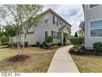 Beach Condo For Sale in Chesapeake, Virginia