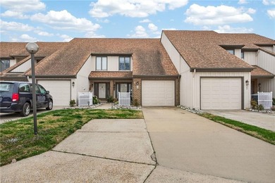 Beach Condo For Sale in Portsmouth, Virginia