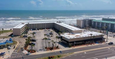 Beach Condo For Sale in Daytona Beach, Florida