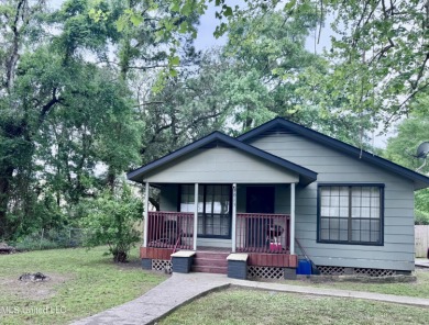 Beach Home For Sale in Gulfport, Mississippi