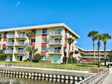 Beach Condo For Sale in Daytona Beach, Florida