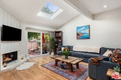 Condo For Sale in Pacific Palisades image photo picture