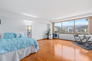 Beach Condo For Sale in Honolulu, Hawaii