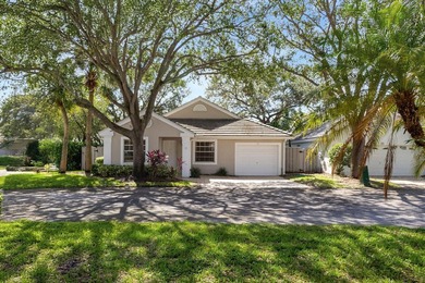Beach Home For Sale in Palm Beach Gardens, Florida