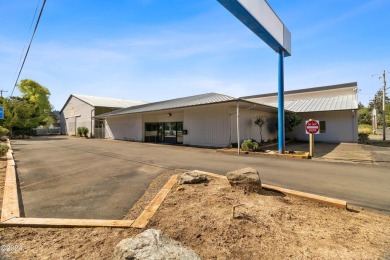 Beach Commercial For Sale in Lincoln City, Oregon