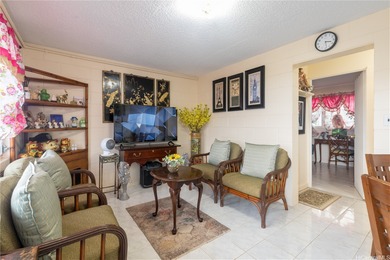Beach Condo For Sale in Honolulu, Hawaii