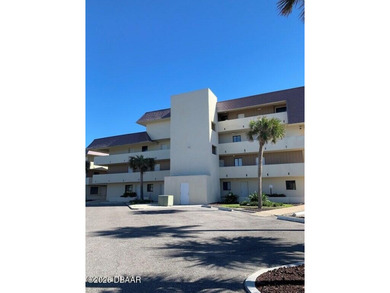 Beach Condo For Sale in Ormond Beach, Florida