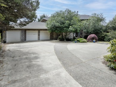 Beach Home For Sale in Seal Rock, Oregon