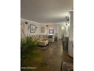 Beach Condo For Sale in Monmouth Beach, New Jersey