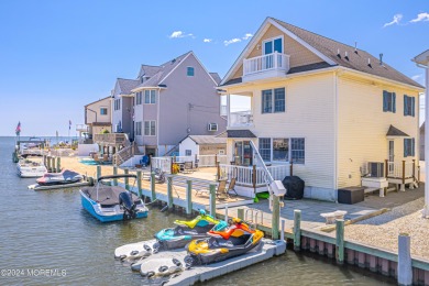 Beach Home For Sale in Bayville, New Jersey