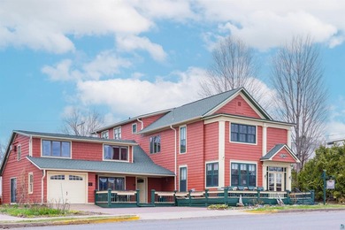 Beach Home For Sale in Bayfield, Wisconsin
