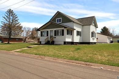 Beach Home For Sale in Ashland, Wisconsin