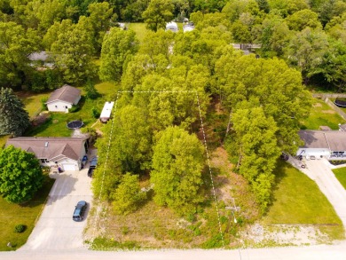 Beach Lot Sale Pending in Muskegon, Michigan