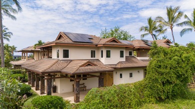 Beach Home For Sale in Kailua Kona, Hawaii