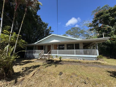 Beach Home For Sale in Keaau, Hawaii