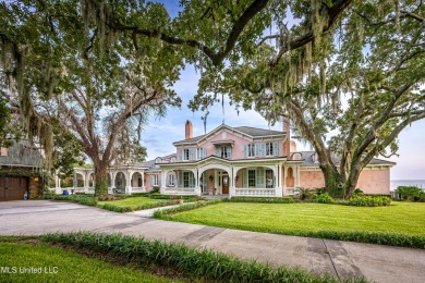 Beach Home For Sale in Ocean Springs, Mississippi
