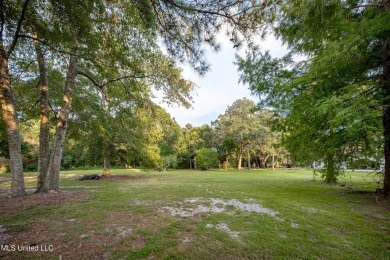 Beach Lot For Sale in Ocean Springs, Mississippi