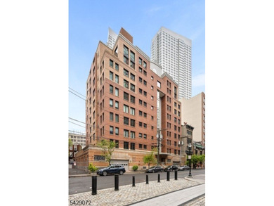 Beach Condo For Sale in Jersey City, New Jersey