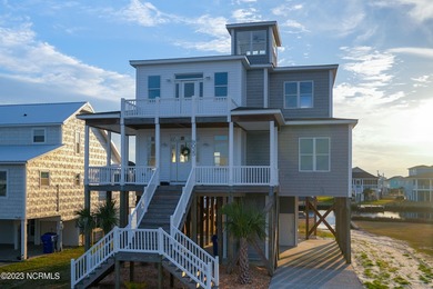 Beach Home For Sale in Surf City, North Carolina