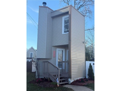 Beach Home For Sale in Virginia Beach, Virginia