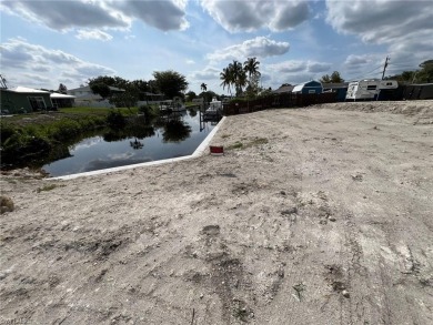 Beach Lot For Sale in Fort Myers, Florida