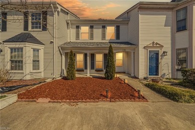 Beach Townhome/Townhouse For Sale in Virginia Beach, Virginia