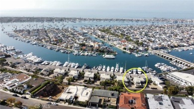 Beach Condo For Sale in Corona Del Mar, California